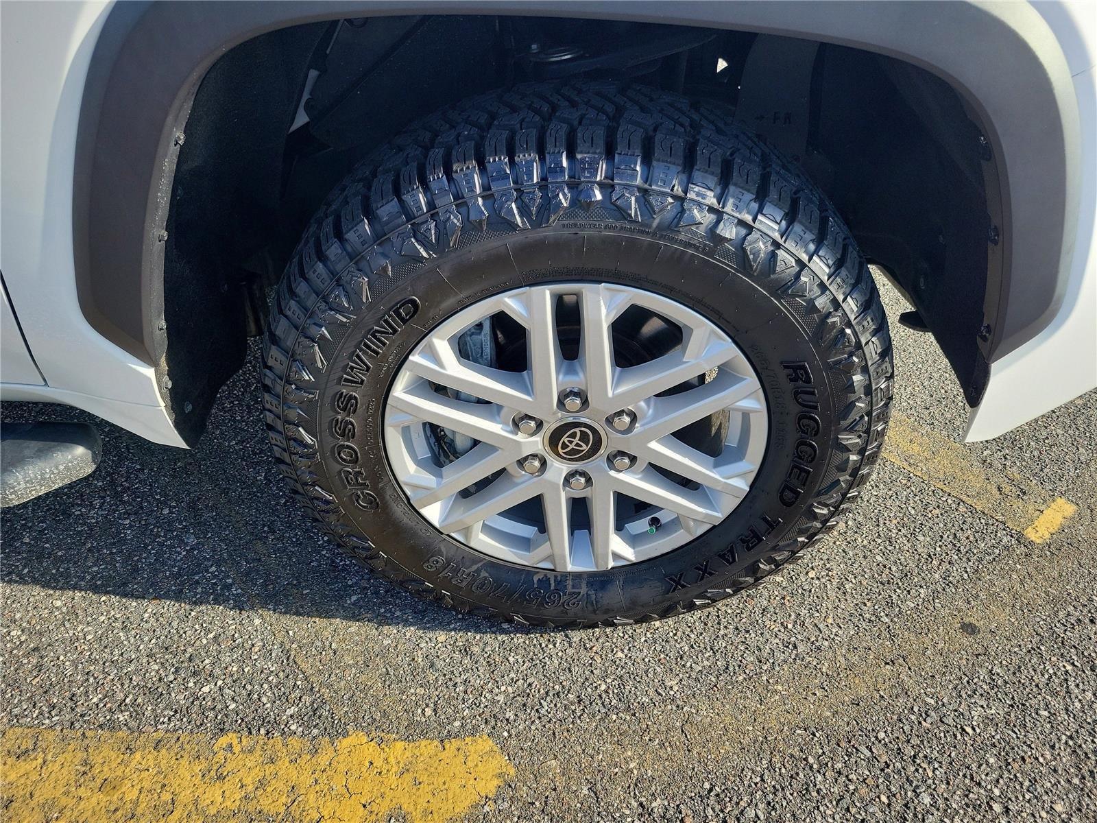 2022 Toyota Tundra SR5 - Photo 6