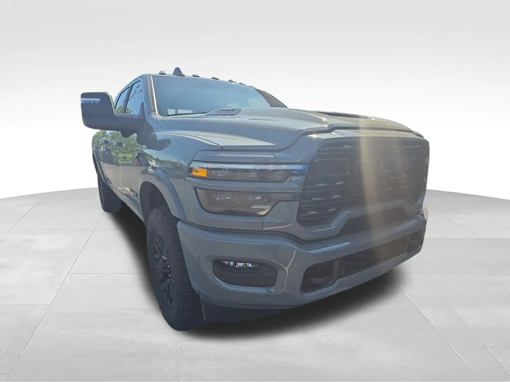New 2026 Ceramic Gray Clear-Coat Exterior Paint RAM Limited image 4