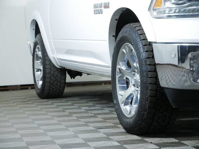 Used 2017 RAM Ram 1500 Pickup Laramie with VIN 1C6RR7NT6HS617922 for sale in Shakopee, Minnesota