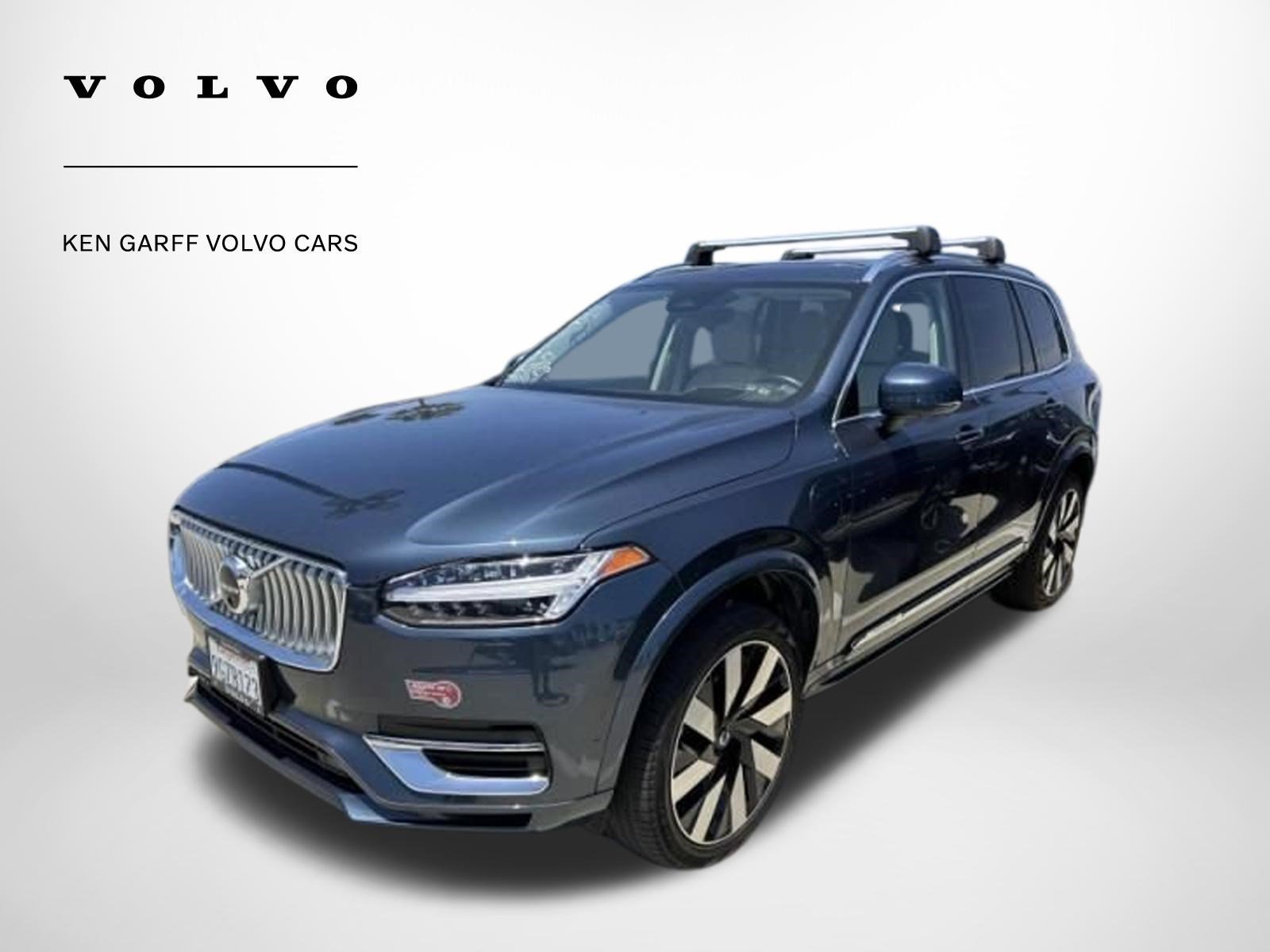 2023 Volvo XC90 T8 Recharge Ultimate Bright Theme 4WD's photo