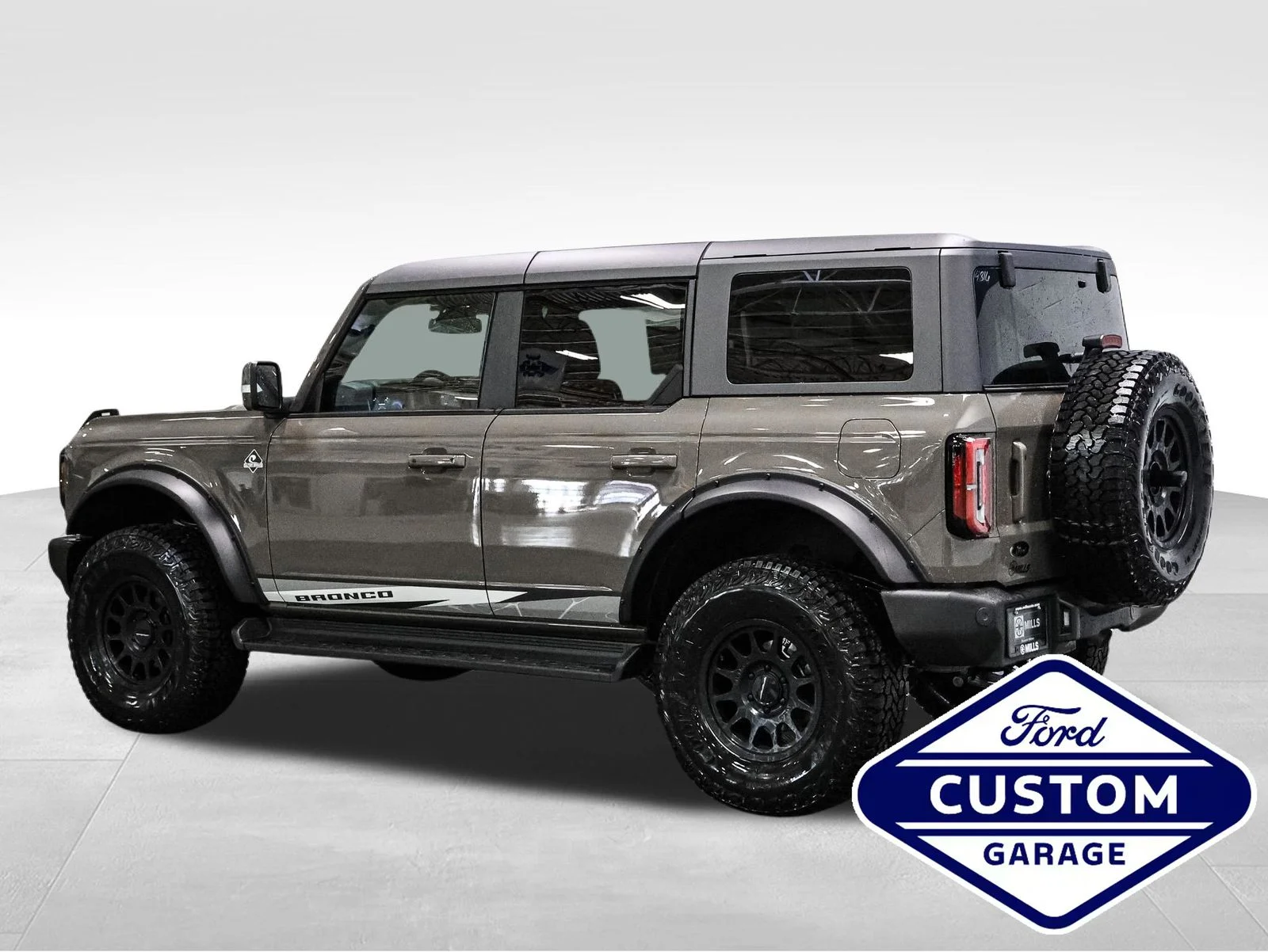 New 2025 Marsh Gray Ford Outer Banks® image 4