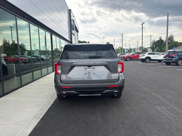 Used 2023 Gray Ford XLT image 4