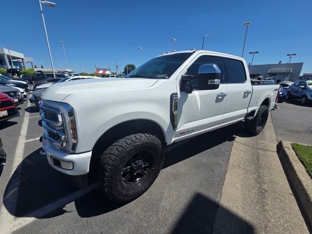 Used 2024 White Ford Limited image 1
