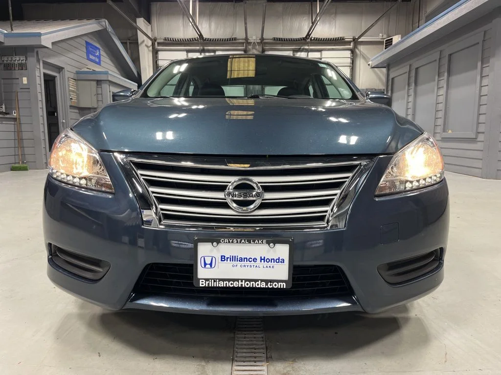 Used 2014 Nissan Sentra S with VIN 3N1AB7AP0EY216420 for sale in Crystal Lake, IL
