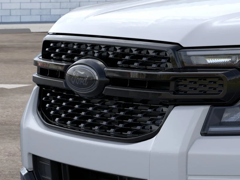 New 2026 Oxford White Ford XLT image 17
