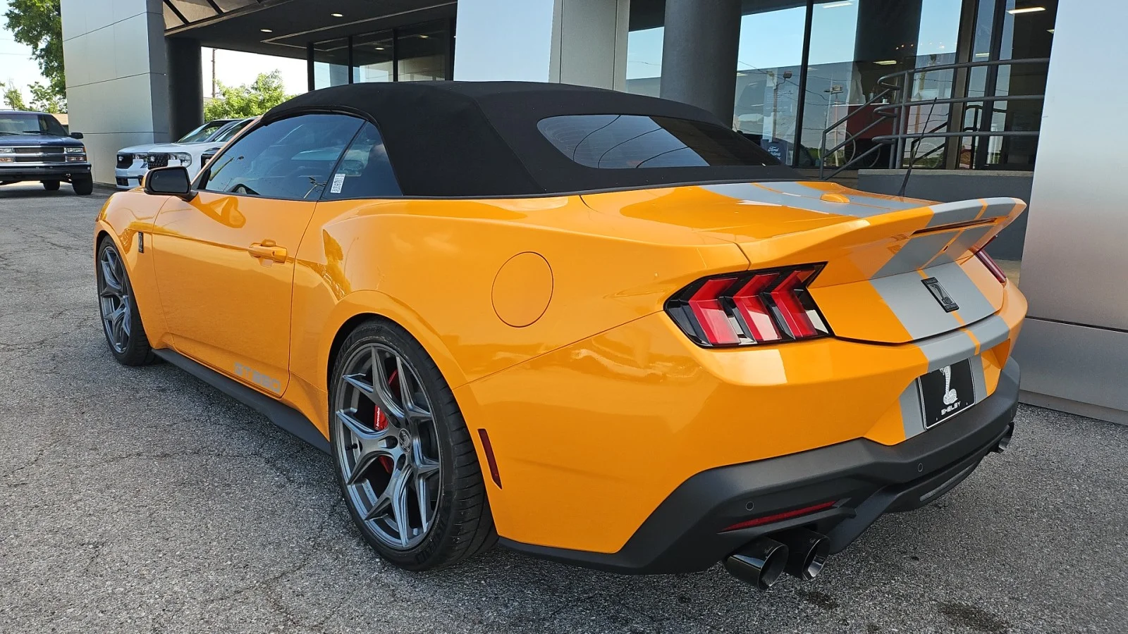 New 2026 Orange Fury Metallic Tri-coat Ford Shelby GT350 image 3