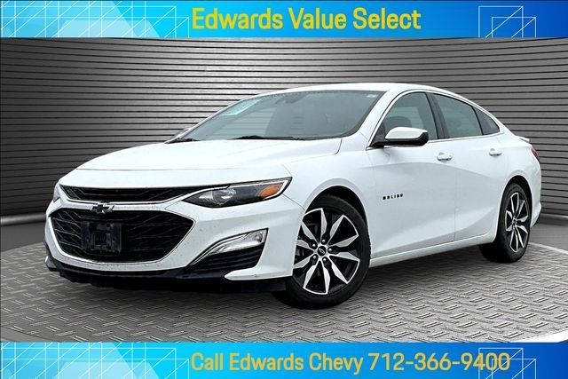 2021 Chevrolet Malibu RS's photo