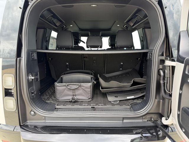 New 2026 Borasco Grey Land Rover X-Dynamic SE image 18