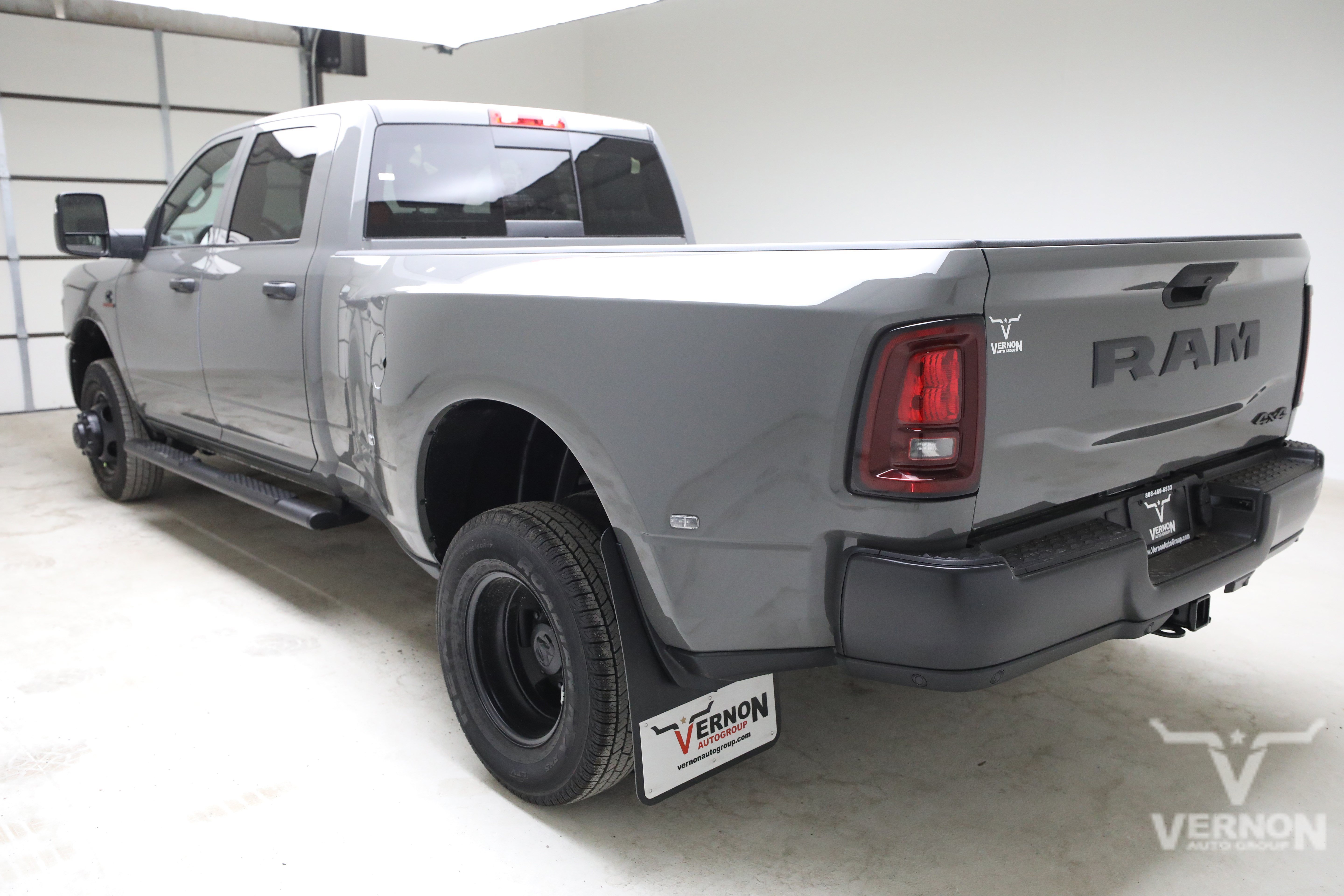 New 2026 Ceramic Gray Clearcoat Ram N image 3