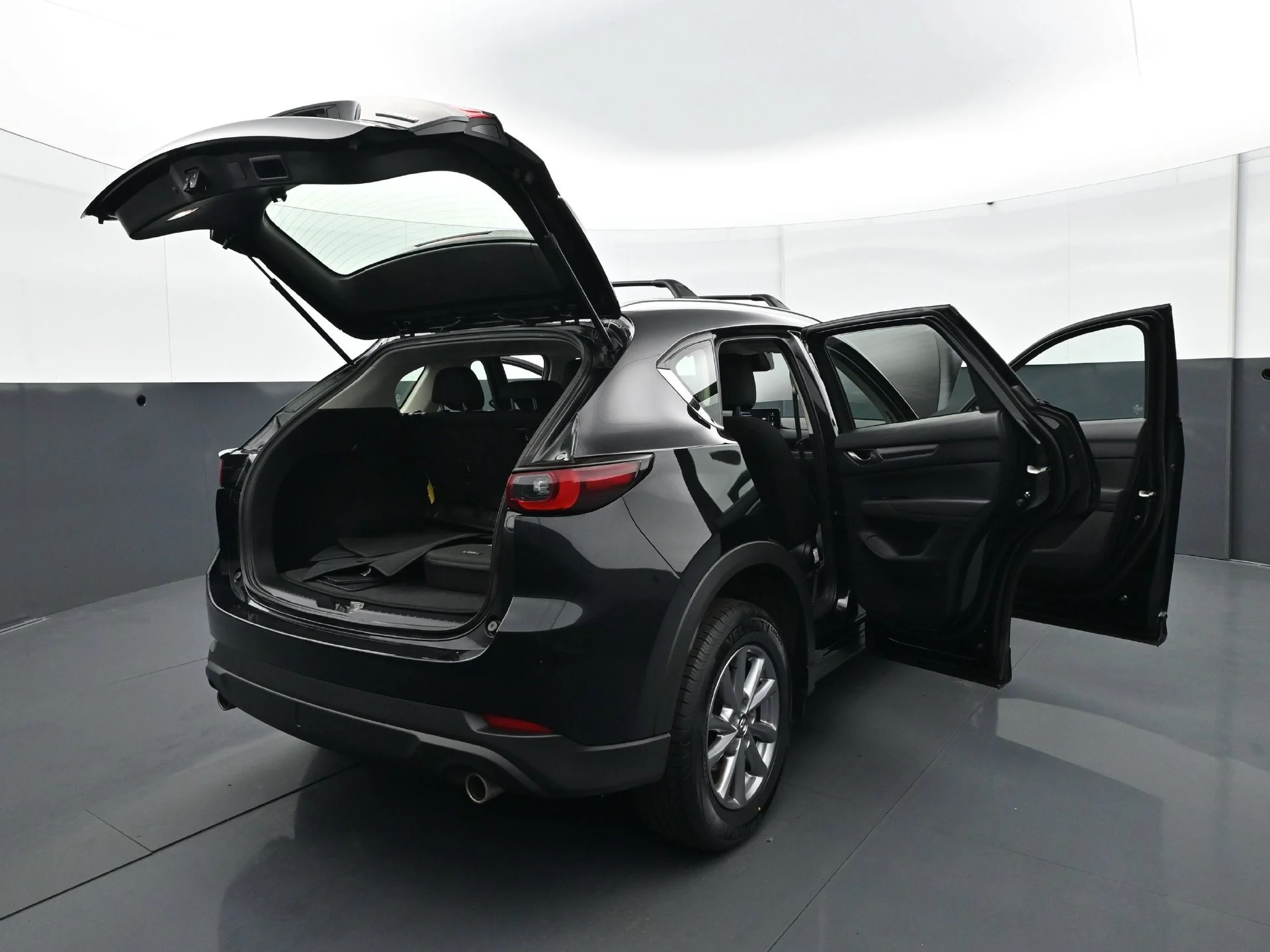 Used 2025 Jet Black Mica Mazda 2.5 S image 32