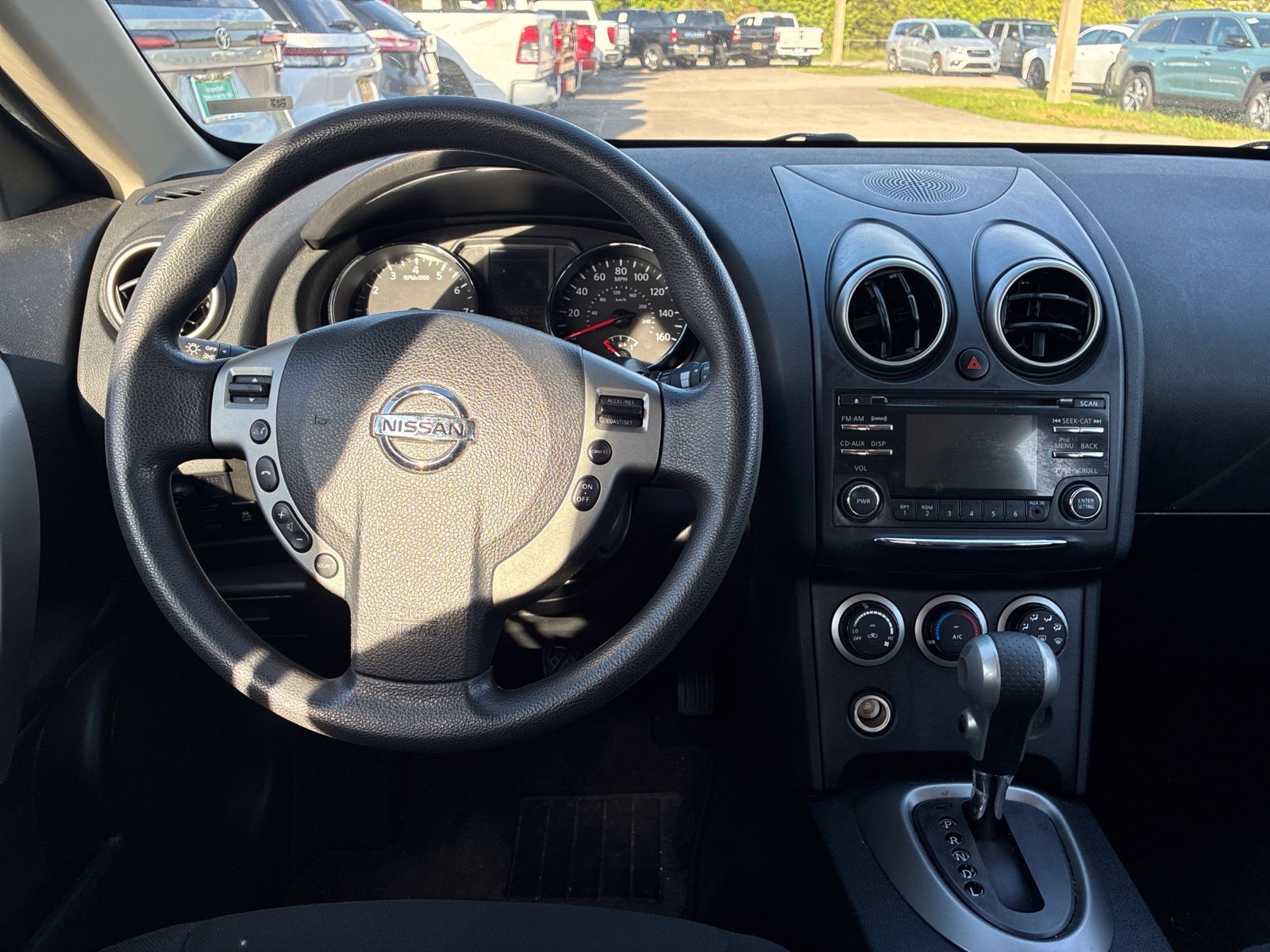 Used 2015 Black Nissan S image 22