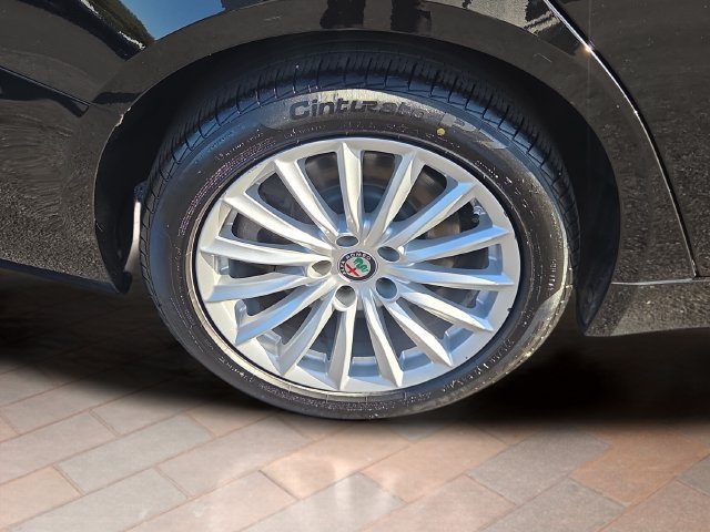 Used 2021 Black Alfa Romeo Sprint image 4