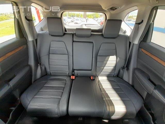 Used 2020 Lunar Silver Metallic Honda Touring image 48