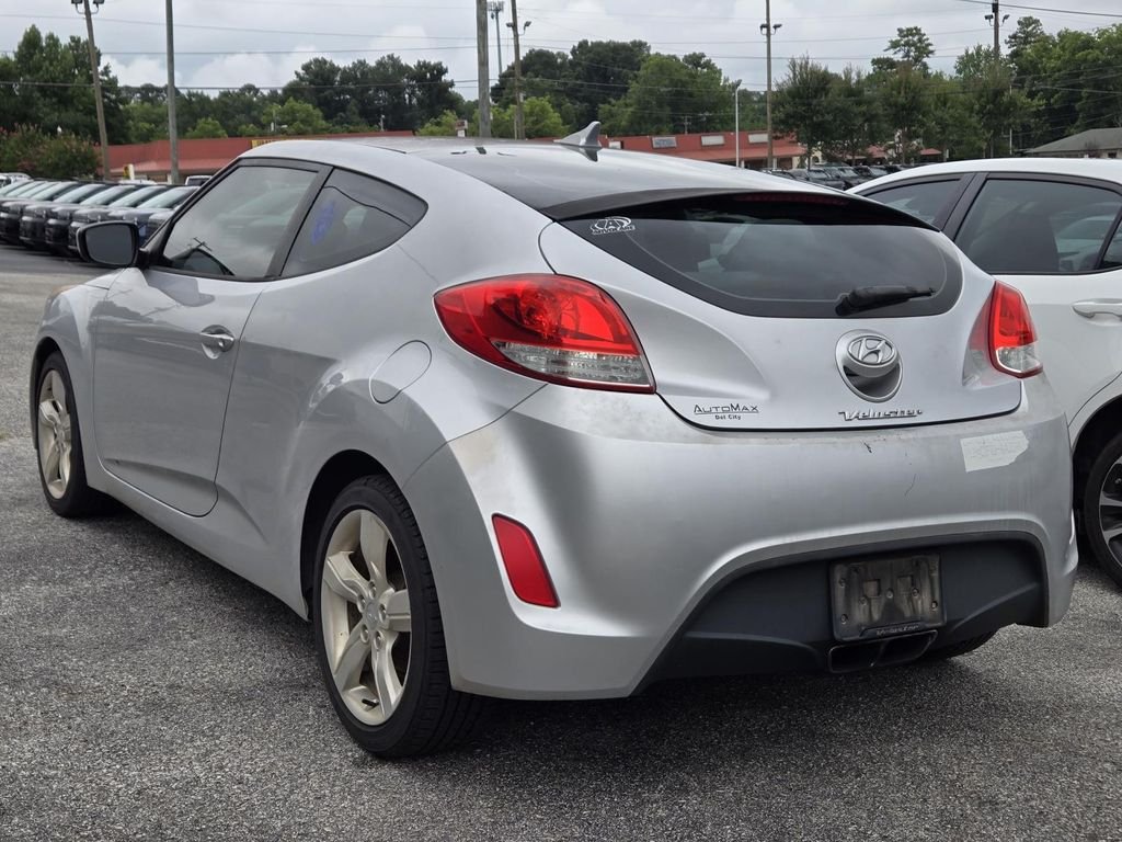 Used 2012 Silver Hyundai w/Gray Int image 3