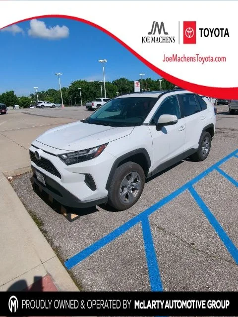 Used 2024 White Toyota XLE image 1