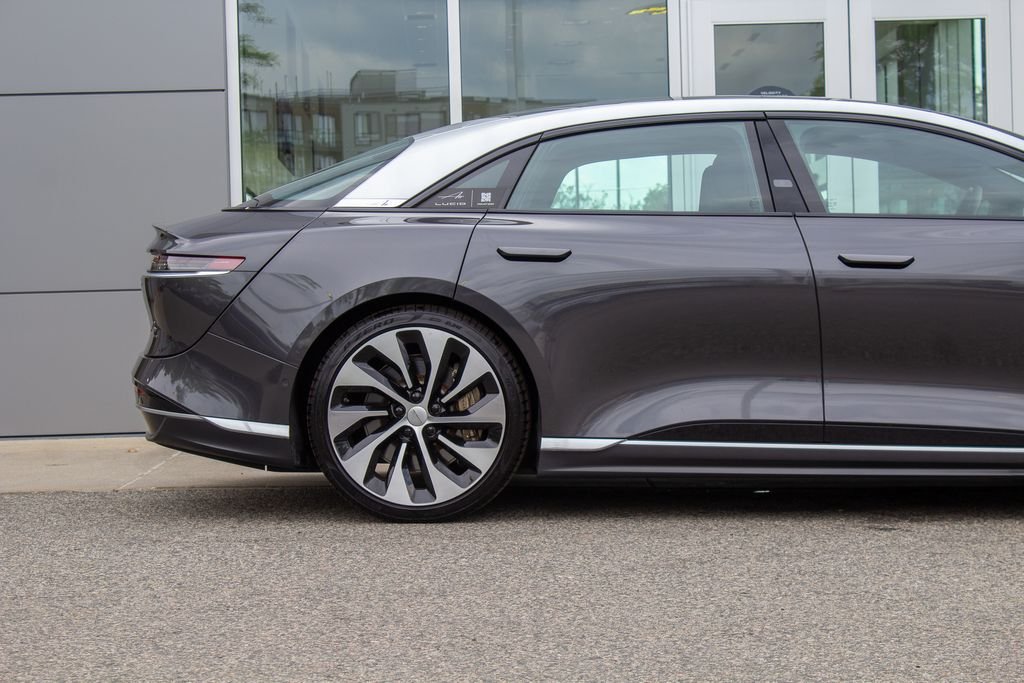 Used 2022 Gray Lucid Grand Touring image 6