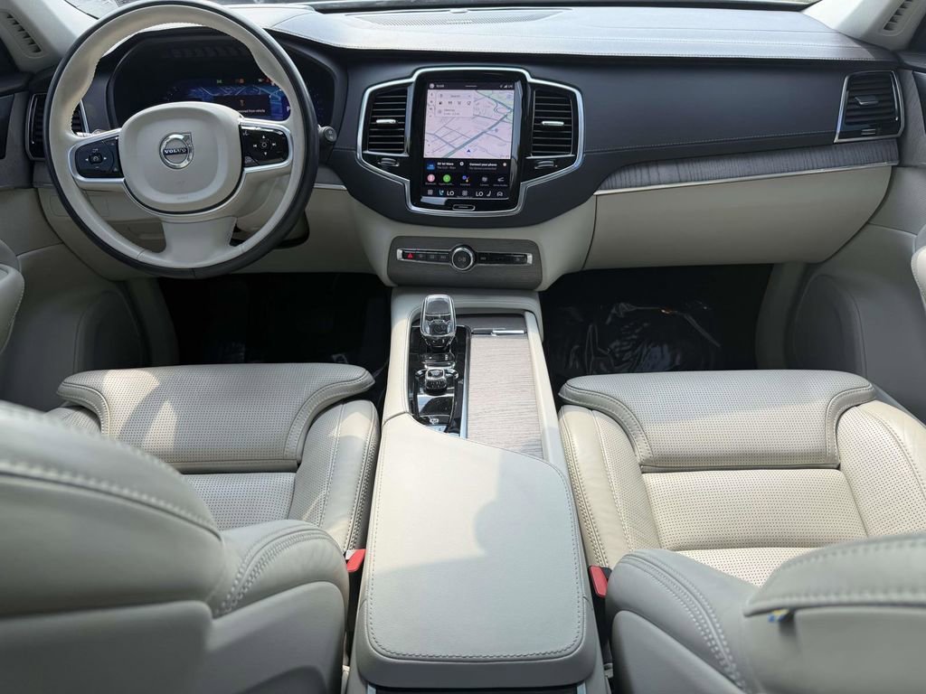 Used 2023 Crystal White Metallic Volvo Ultimate image 2