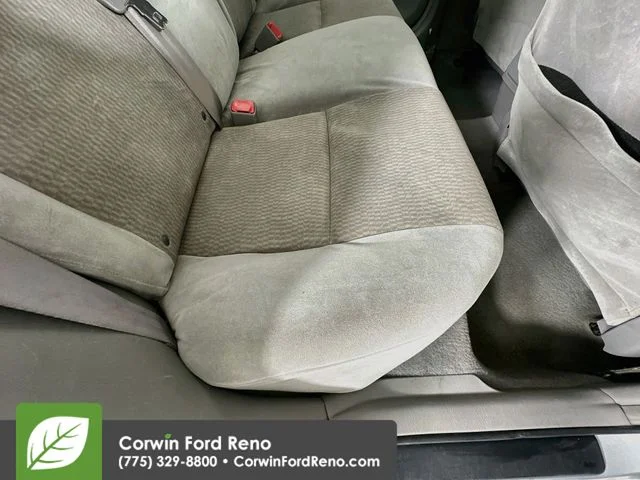 Used 2007 Silver Streak Mica Toyota LE image 26