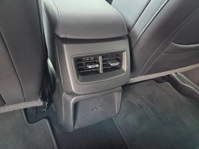 2024 Chevrolet Equinox EV LT - Photo 7