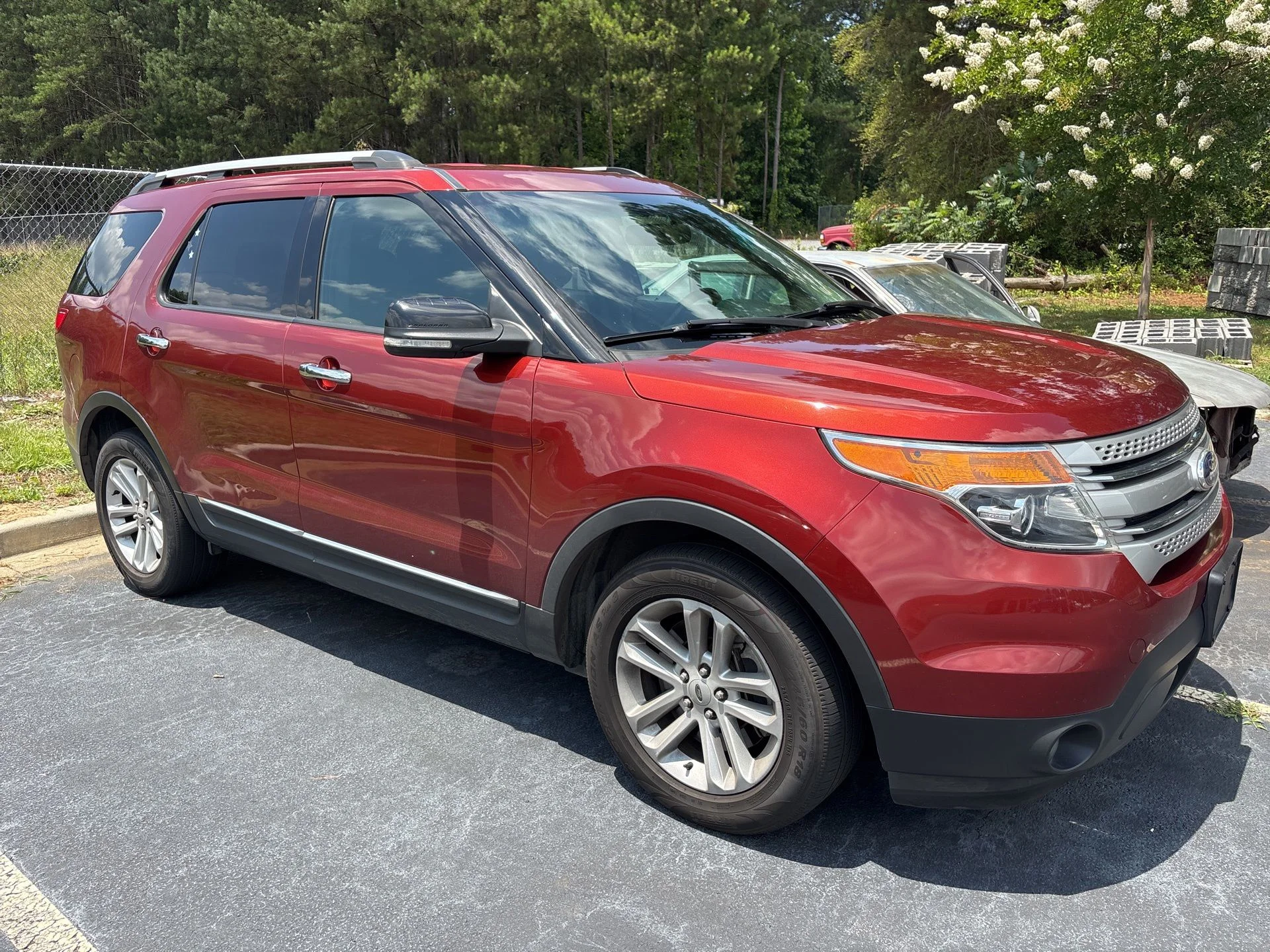Used 2014 Sunset Ford XLT image 2