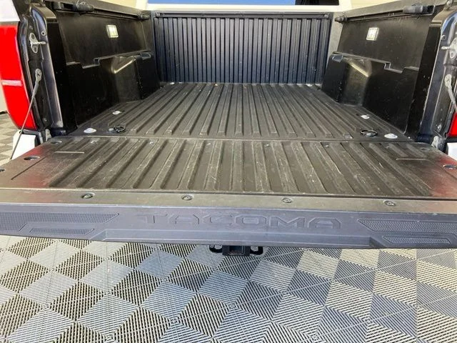 2024 Toyota Tacoma SR5 - Photo 42