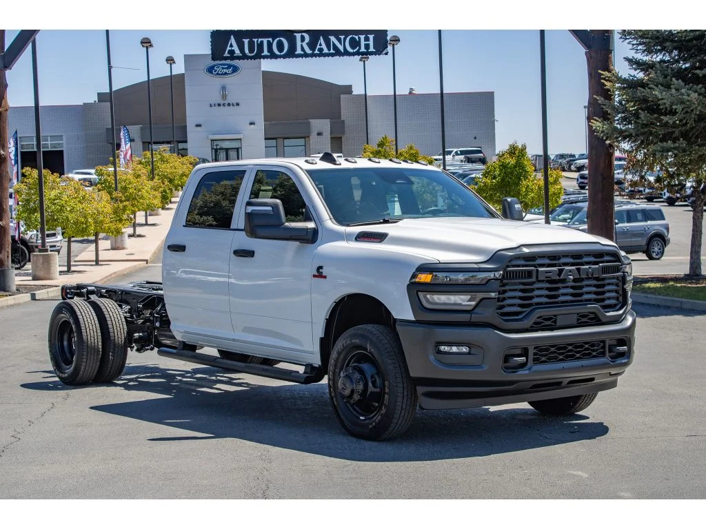 New 2026 Bright White Clearcoat Ram Tradesman image 2