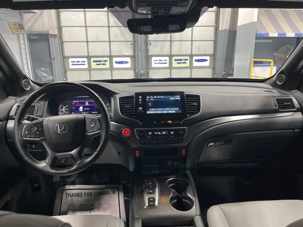 Certified Used 2023 Obsidian Blue Pearl Honda AWD EX-L image 32