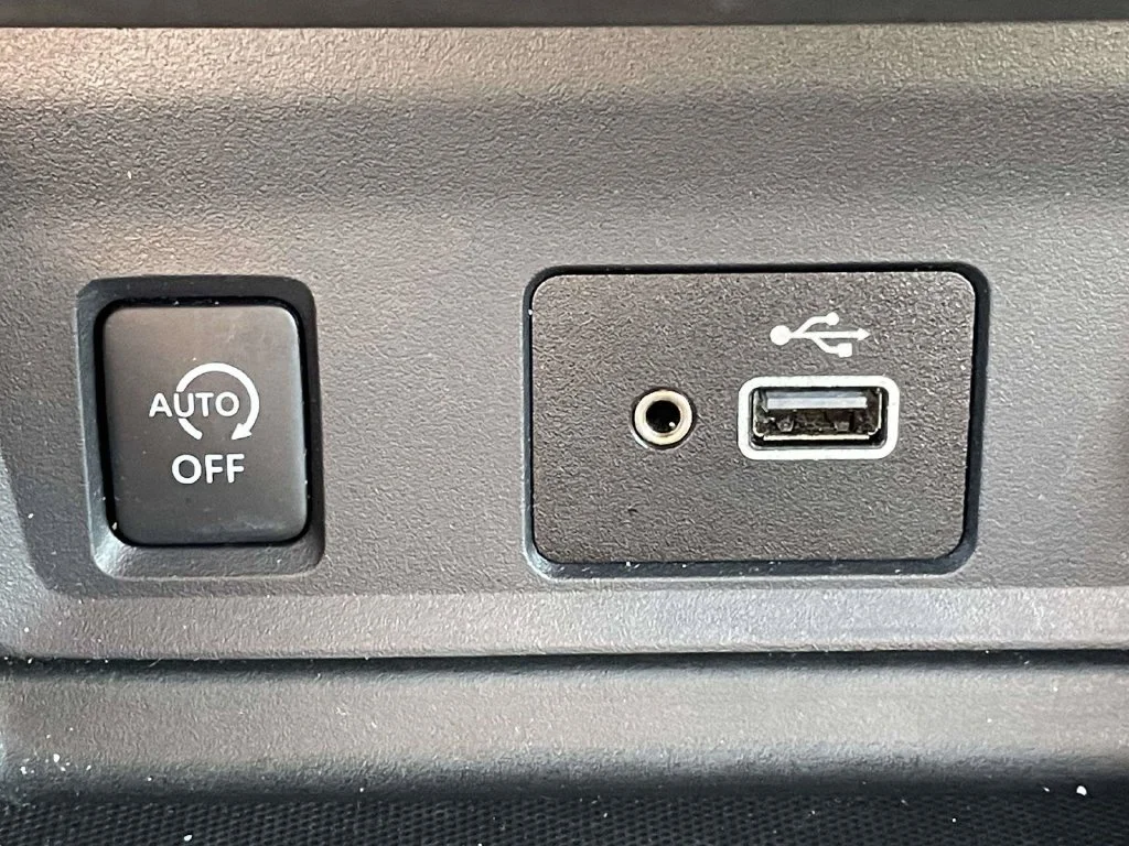 Used 2025 Gray Nissan S image 21
