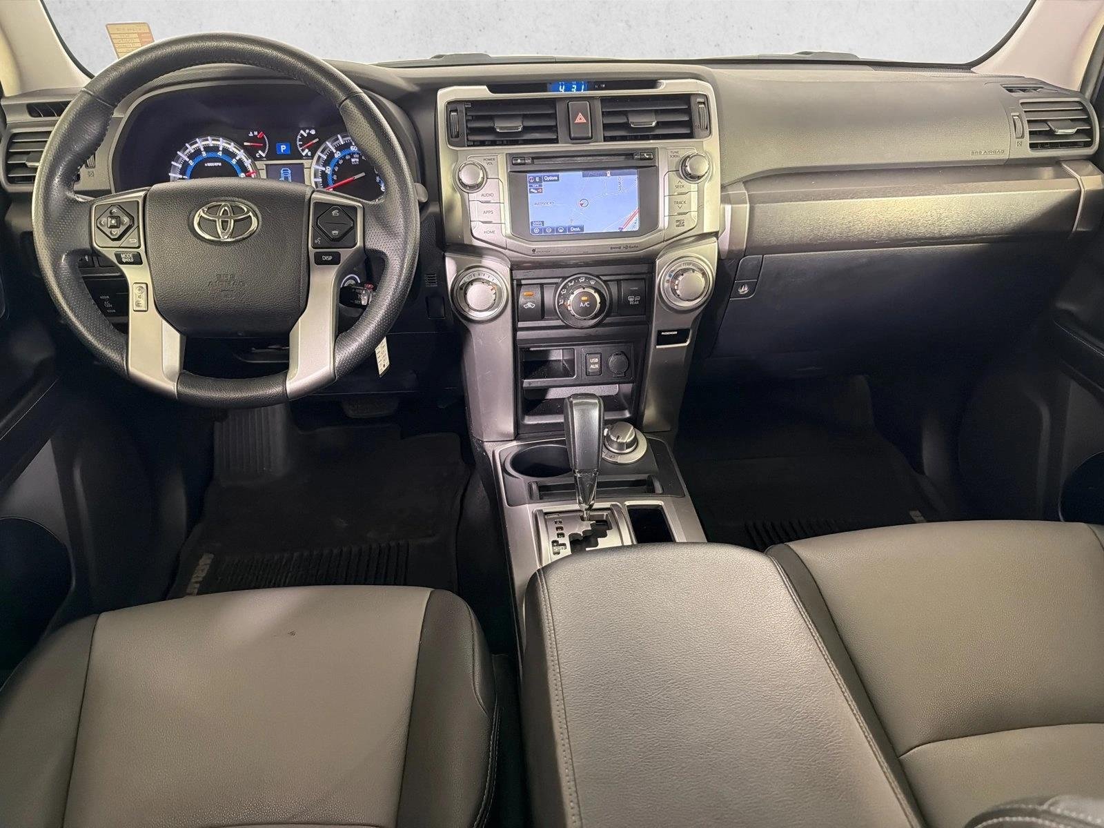 Used 2019 Super White Toyota SR5 Premium image 24