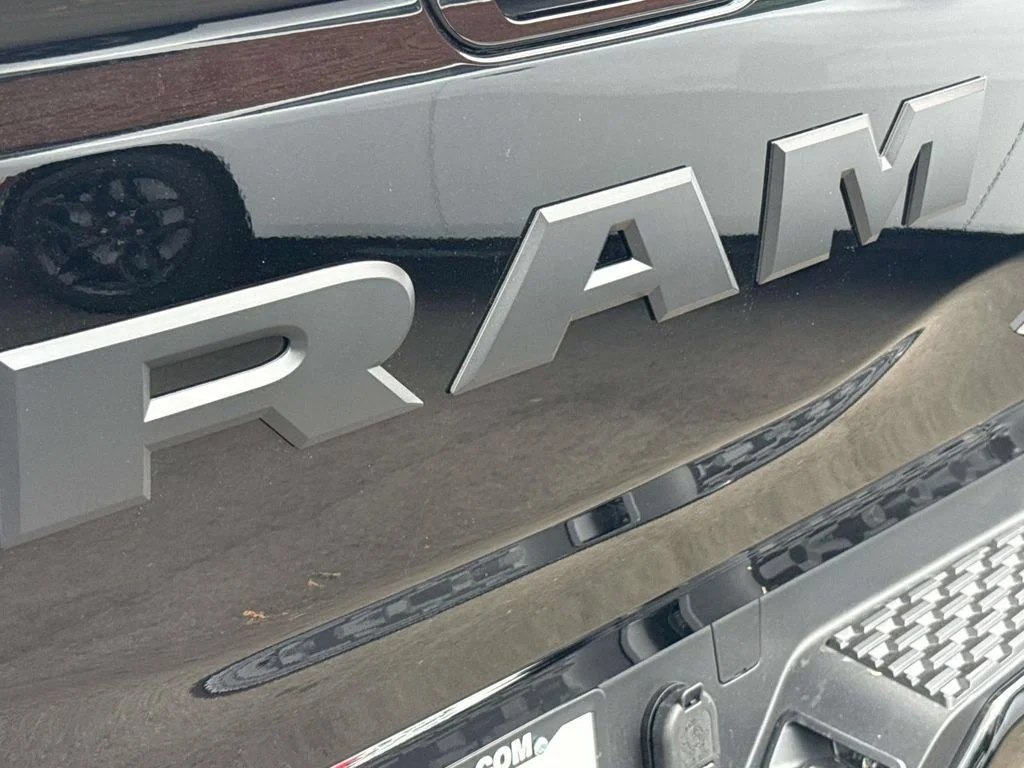 New 2026 Diamond Black Crystal Pearlcoat RAM Big Horn/Lone Star image 5