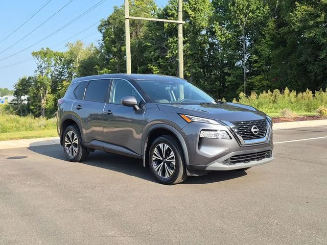 Used 2023 Gray Nissan SV image 15