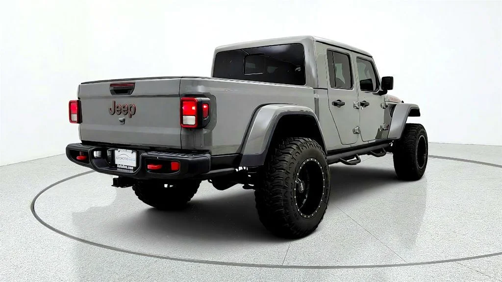 Used 2021 Sting-Gray Clearcoat Jeep Rubicon 4x4 w/ 8-Speed Auto & Freedom Top Hardtop image 5