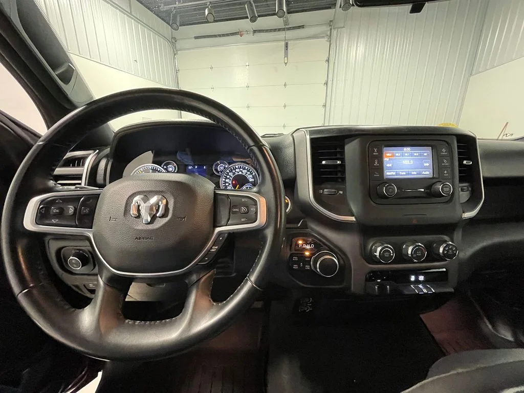 Used 2021 Red Ram Big Horn/Lone Star image 35