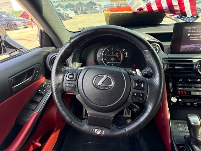 2025 Lexus IS 350 F SPORT - Photo 17