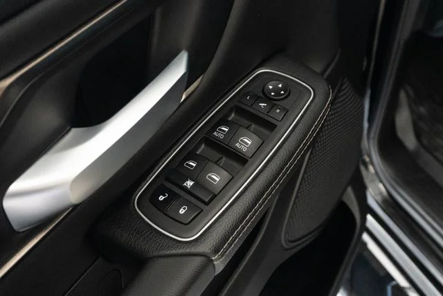 Used 2022 Black Ram Rebel image 17