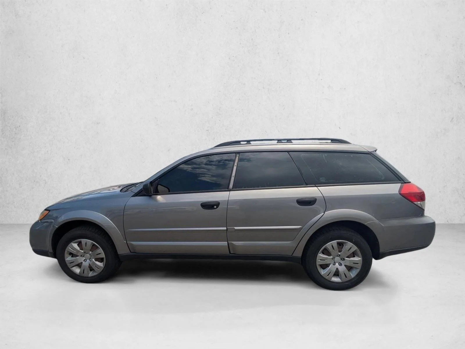 Used 2008 Blue Subaru  image 8