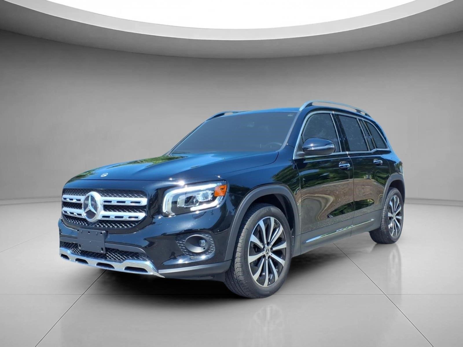 Used 2023 Night Black Mercedes-Benz GLB 250 image 1