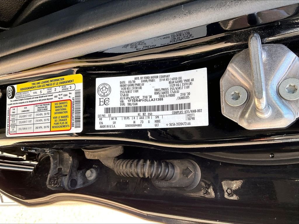 Used 2020 Black Ford XLT image 32