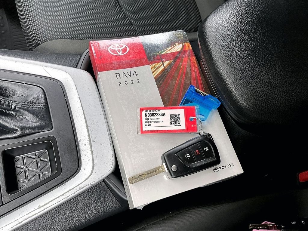 Used 2022 Silver Toyota LE image 28