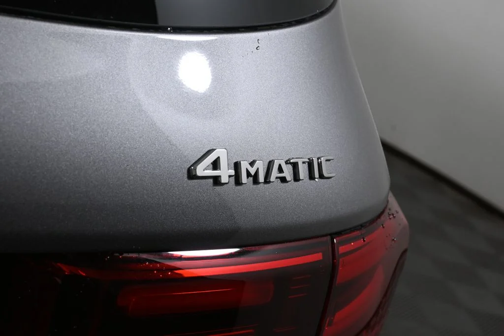 Used 2026 Gray Mercedes-Benz GLB 250 image 39