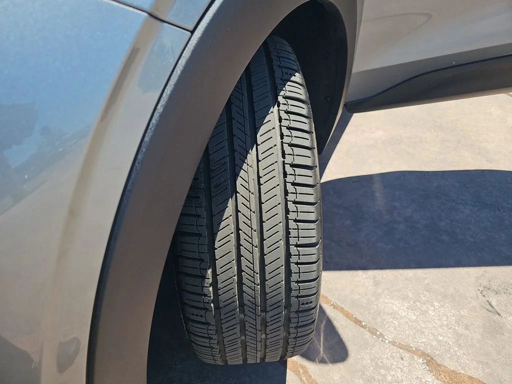 2027 Chevrolet Bolt LT - Photo 35