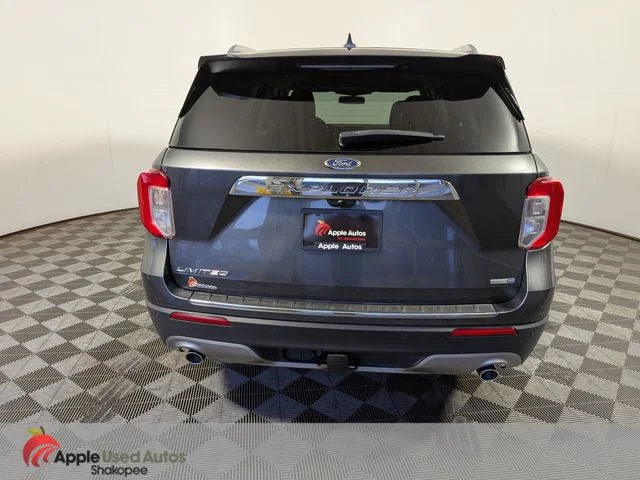 Used 2020 Gray Ford Limited image 6
