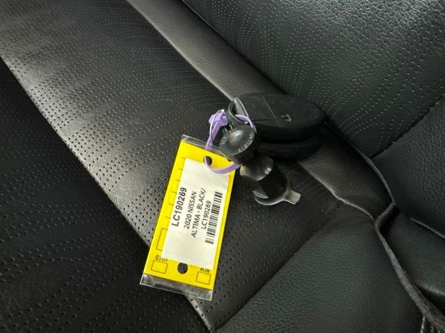 Used 2020 Black Nissan 2.5 SL image 27