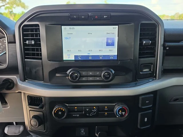 Used 2023 Silver Ford XLT image 16