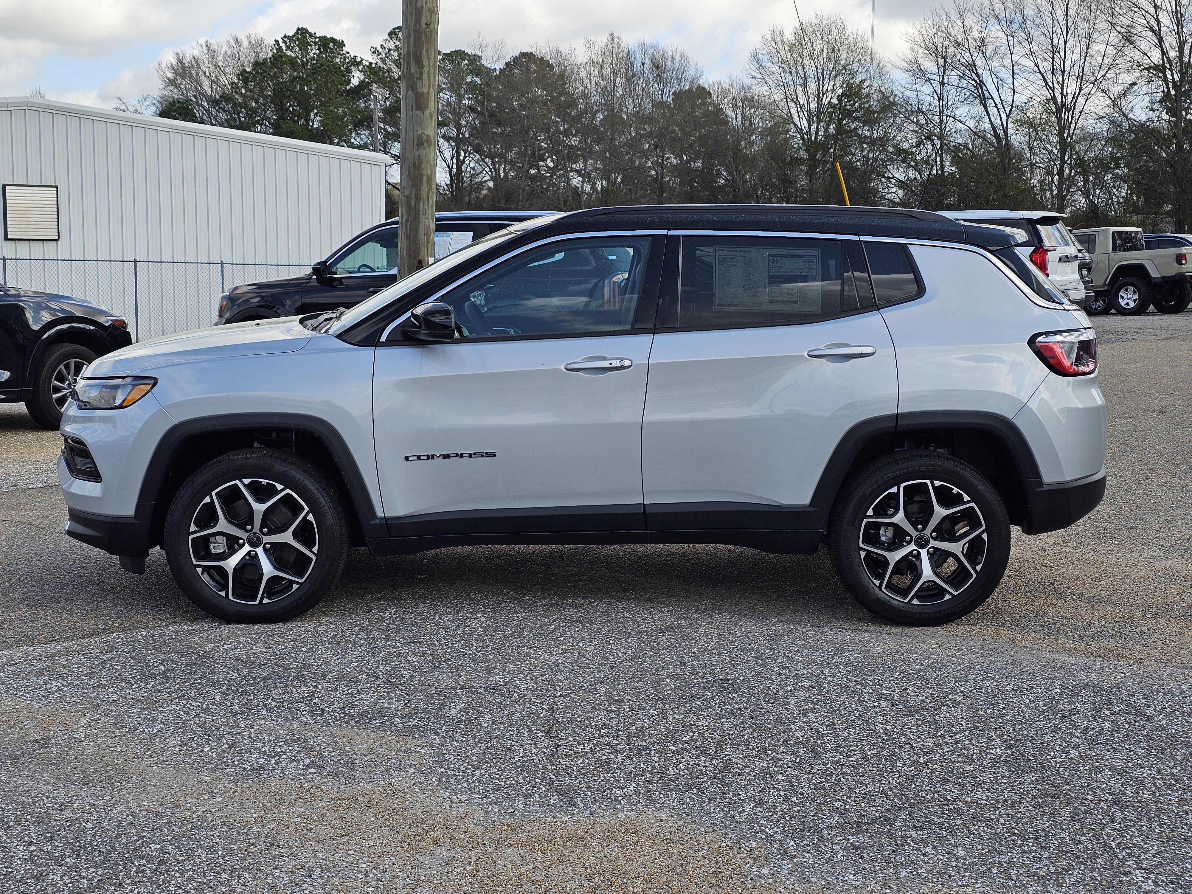 New 2026 Silver Zynith Metallic Clearcoat Jeep Limited image 14