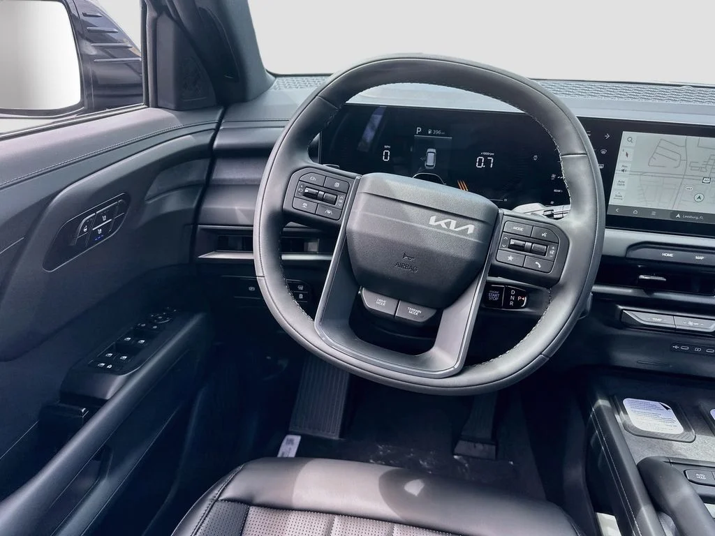 New 2027 Panthera Metal Matte Kia X-Line EX image 23