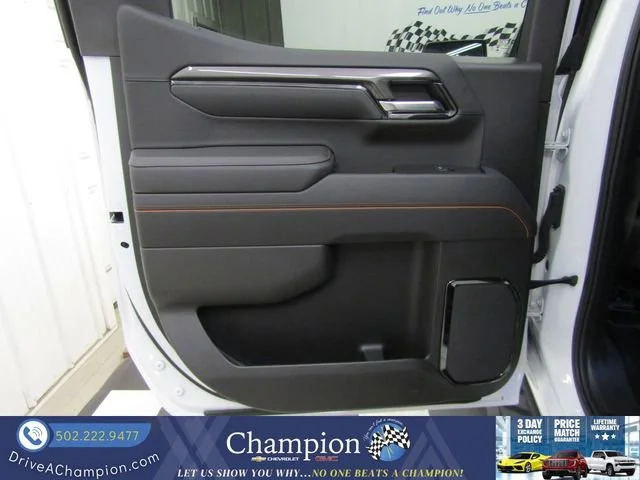 Used 2025 Summit White GMC AT4 image 23