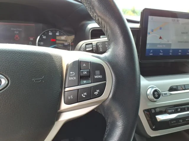 Used 2021 Gray Ford XLT image 25