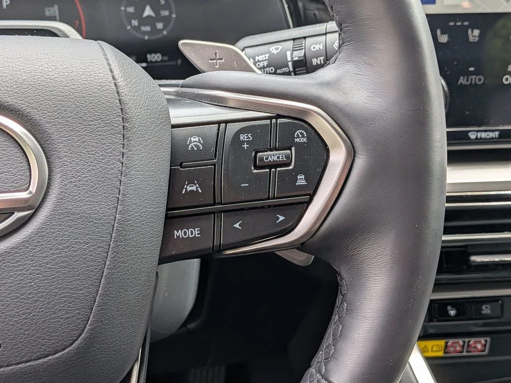 Used 2025 Black Lexus 350 Premium image 18