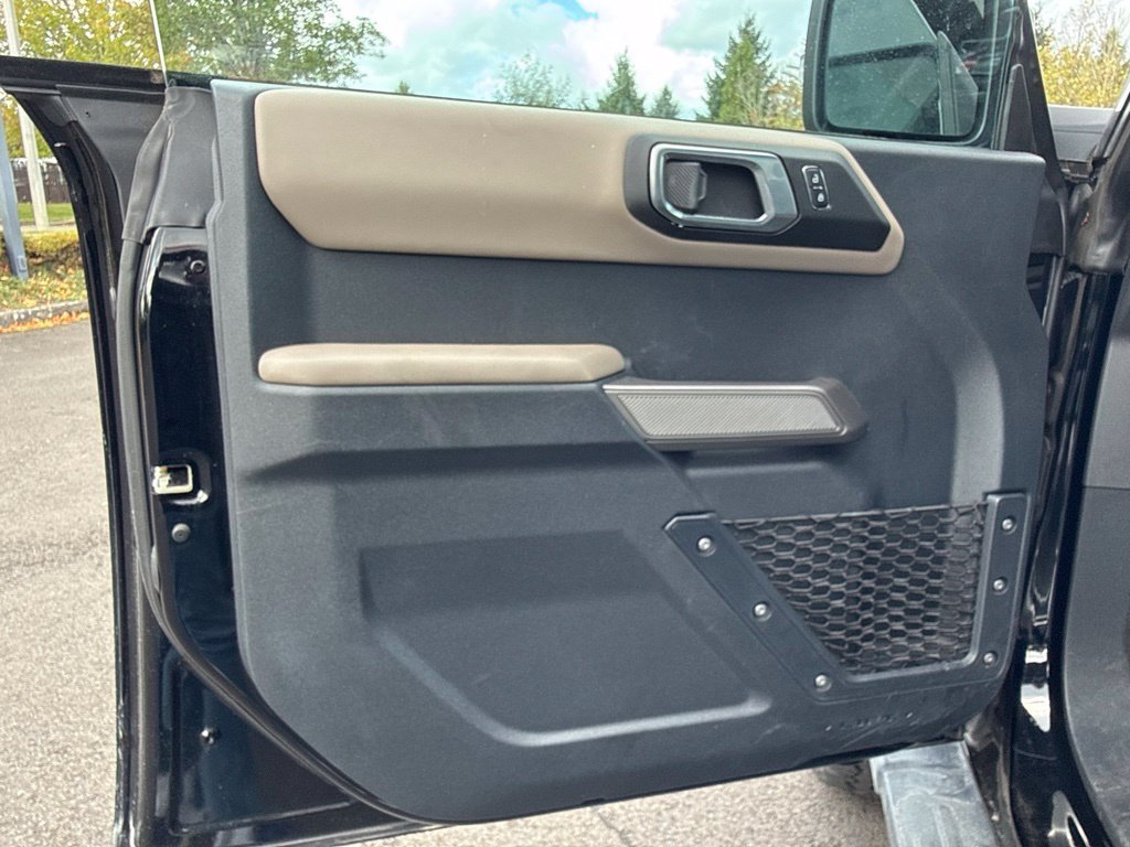 Used 2023 Shadow Black Ford Wildtrak image 19